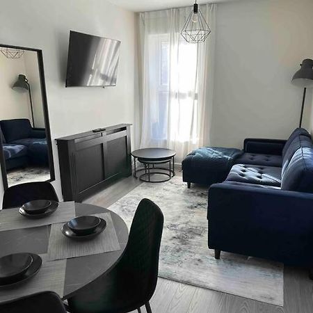 Modern Apartment, 1Km From City! نيوكاسل أبون تاين المظهر الخارجي الصورة
